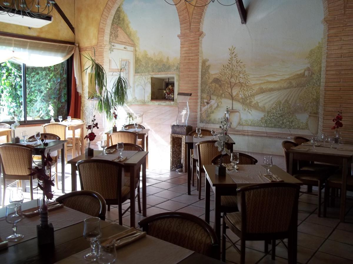 Auberge Du Flambadou Villematier Exteriér fotografie